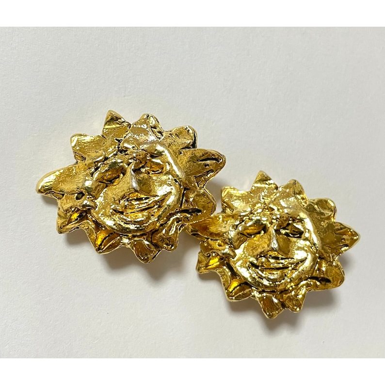 Hermes Vintage Gold Tone Smiley Sunshine Face Earrings